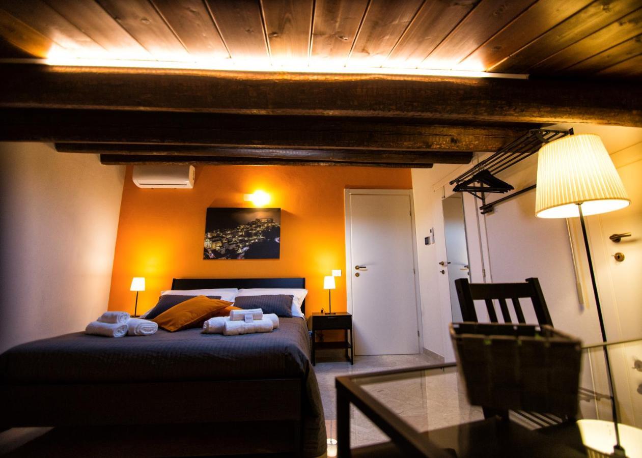 Niria Hotel Ragusa Exterior photo
